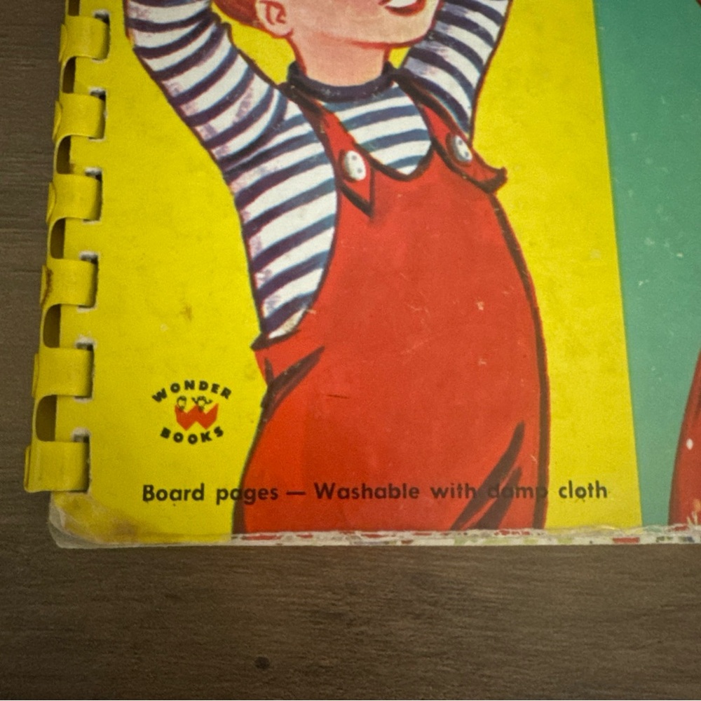 Baby's Finger Games Sturdi-Board Book by WONDER 5501‎ Yellow Spiral Binding 1959 - Picture 9 of 9